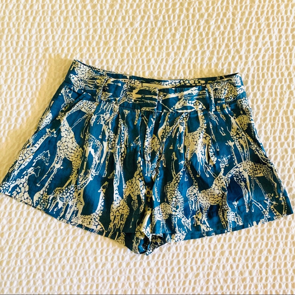 🖐🏻💲5 DOLLAR SALEAnthropologieCOREYLYNNCALTER🛍